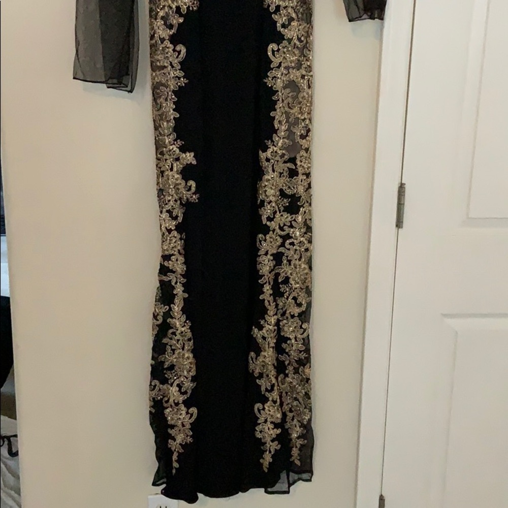 Prom dress - Picture 2 of 6